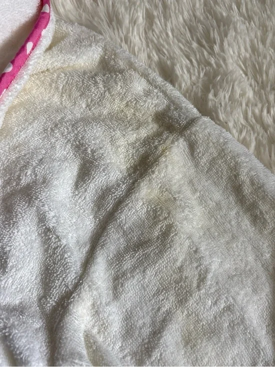 Pink Robe - Picture 6 of 6